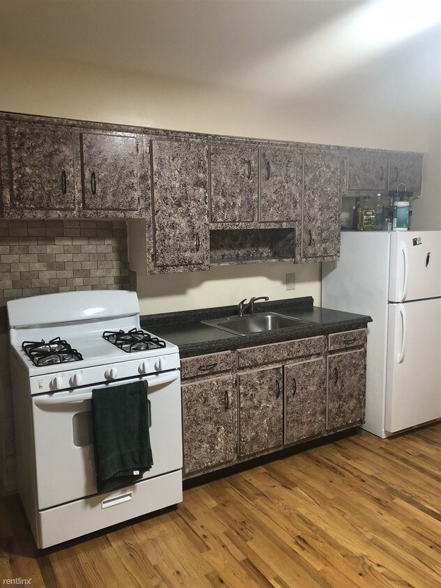 1 br, 1 bath - 7150 71st Pl - 1 br, 1 bath  - 7150 71st Pl