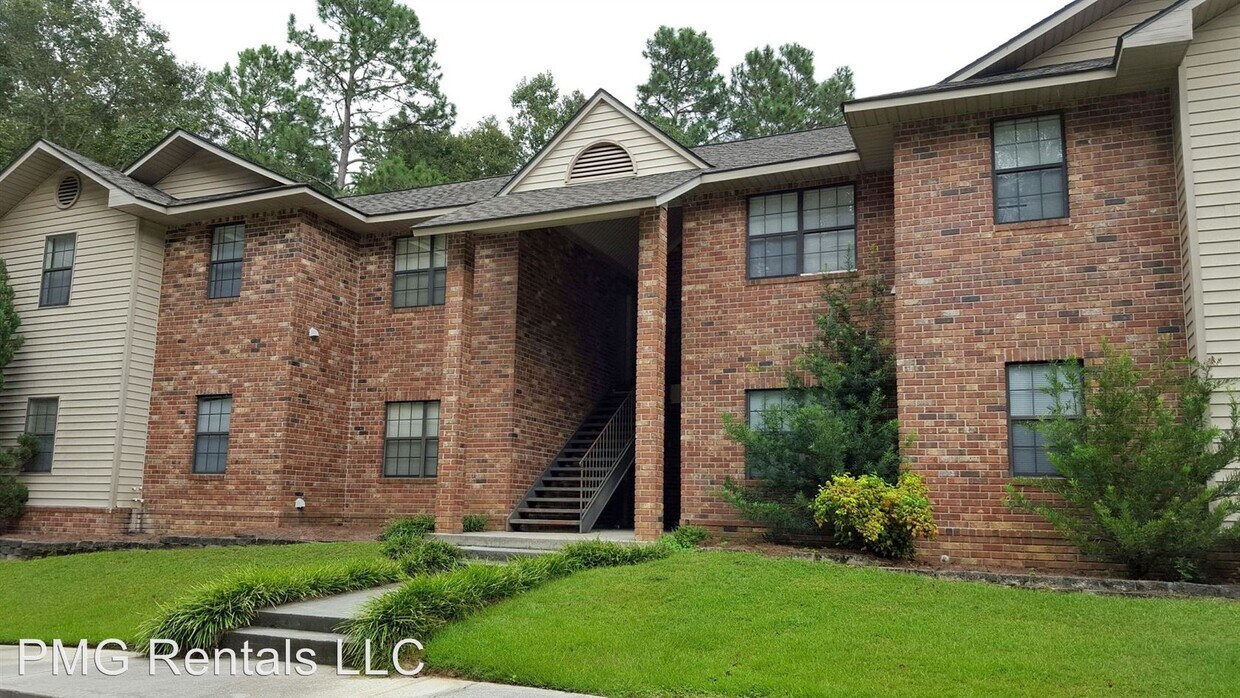 Foto principal - 2 br, 2 bath Room For Rent - 412 Brannen Dr