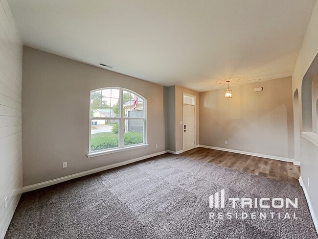 Building Photo - 2619 Harshaw Ct