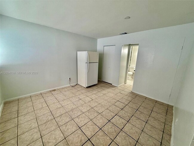 Photo - 220 NE 41st St Townhome