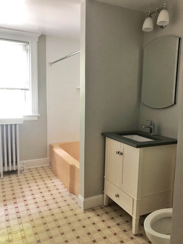 Bathroom - 41 Washington Ave