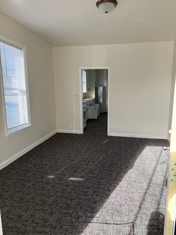 Building Photo - 626 Washington St