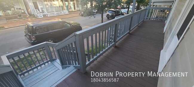 Photo - 310 S Laurel St Apartment