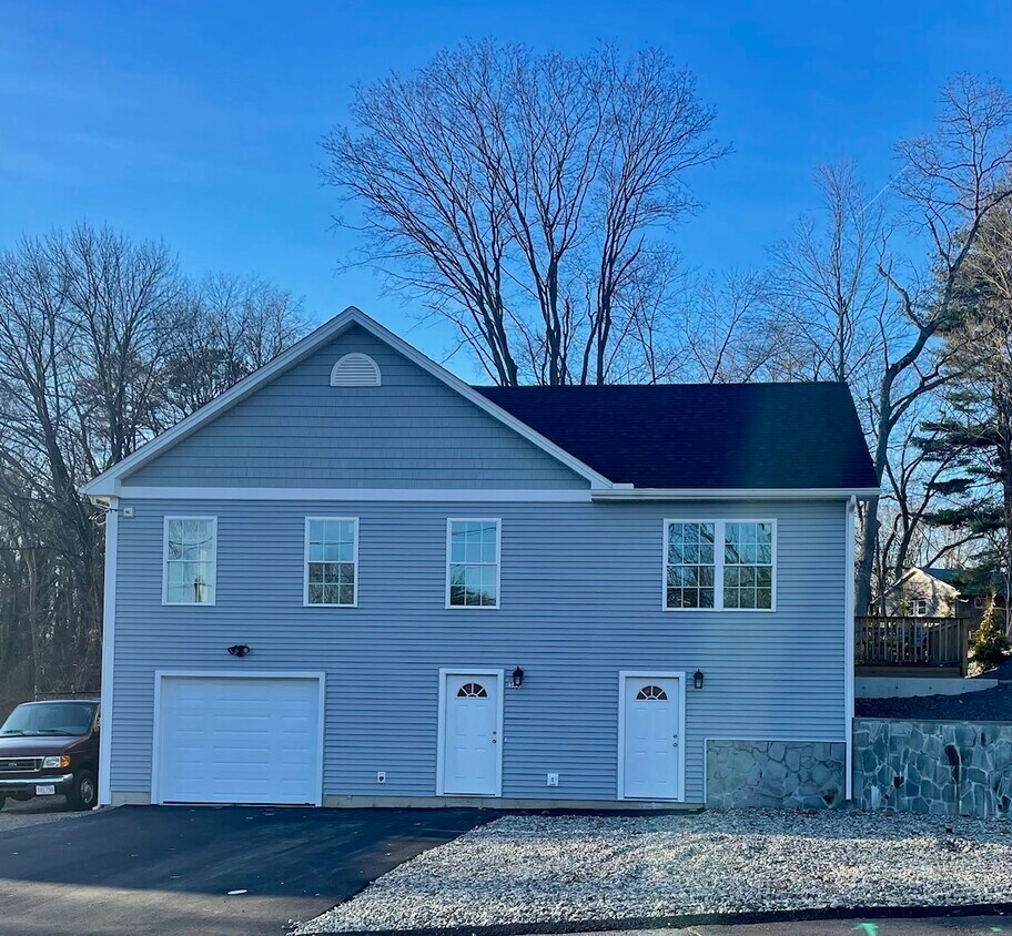 566 Dwight Rd, Springfield, MA 01108 House Rental in Springfield, MA