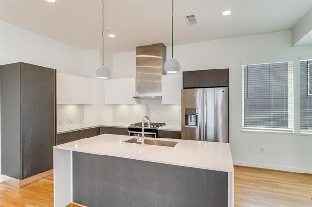 Building Photo - 1505 S Akard St