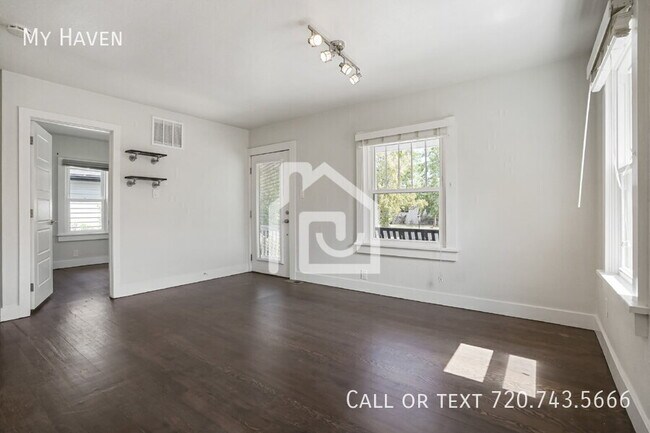 Building Photo - 1811 S Humboldt St