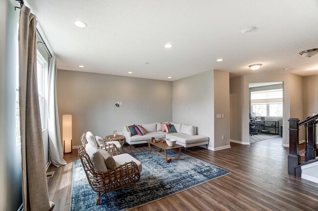 Foto del edificio - 6407 Low Tide Wy