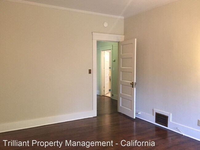 Building Photo - 3 br, 2 bath House - 639 S. El Molino Avenue