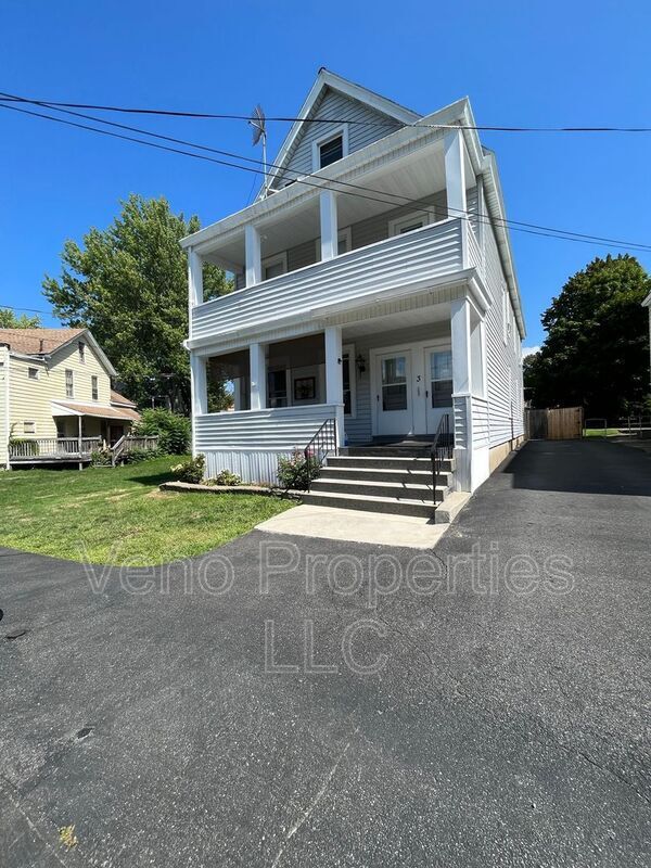 Foto principal - 3 Lansing Ave