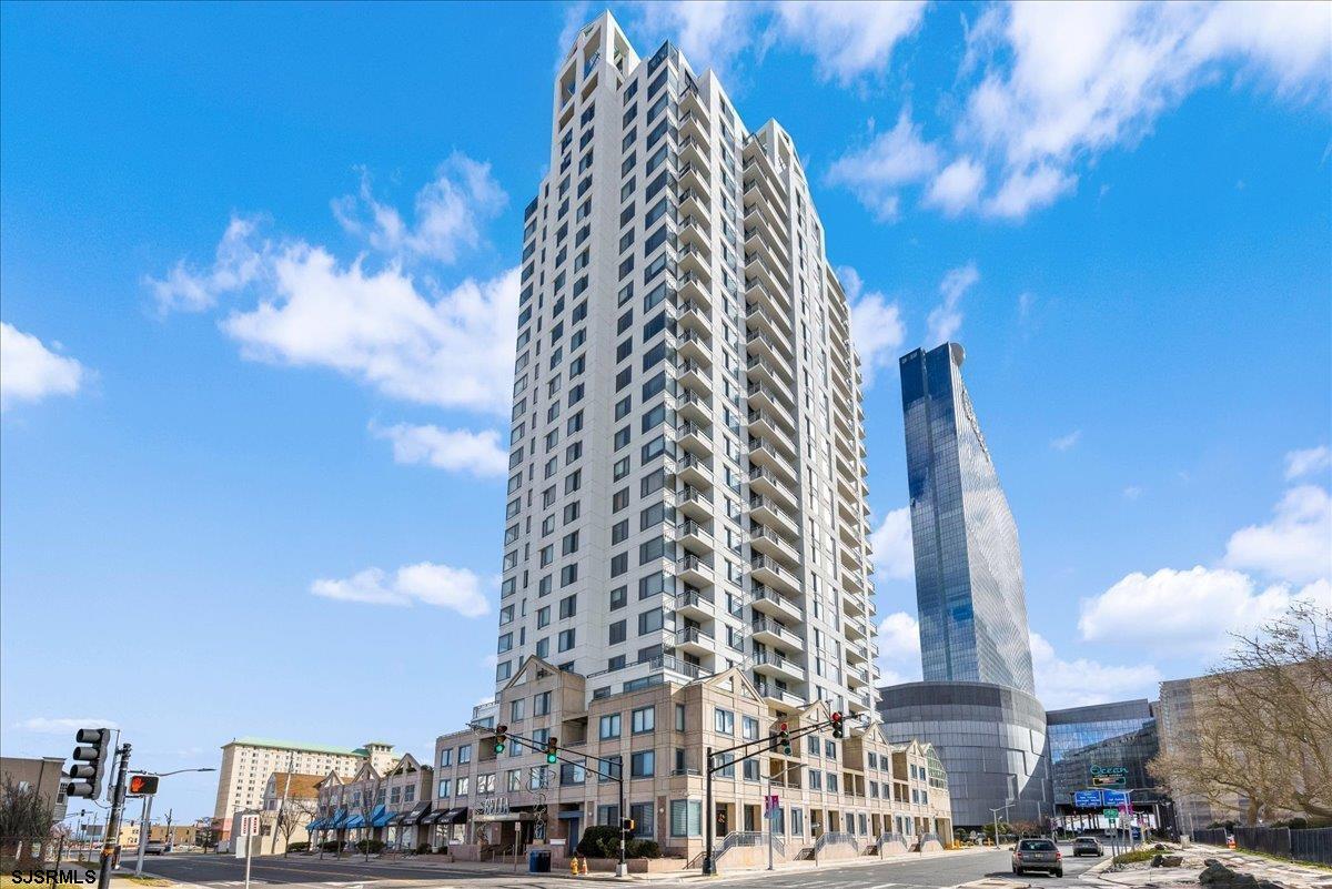 Foto principal - 526 Pacific Ave