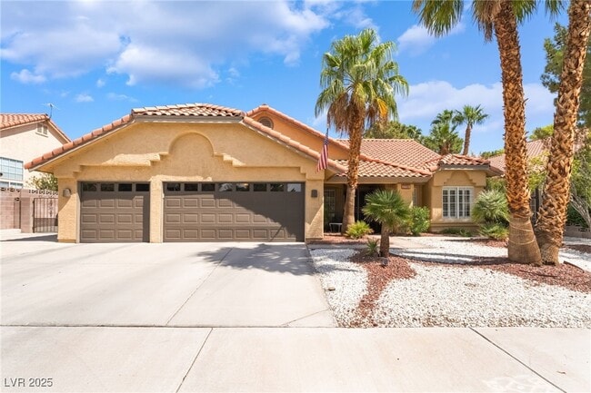 Building Photo - 8628 Highacre Dr