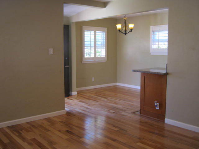 Angle shot from living room to dining room - 931 S Oak St