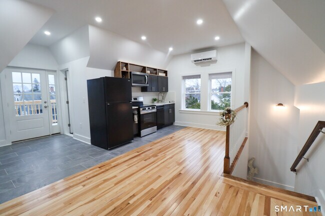 Foto del edificio - 55 Channing St