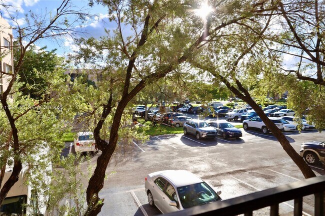 Foto del edificio - 8730 SW 133rd Avenue Rd