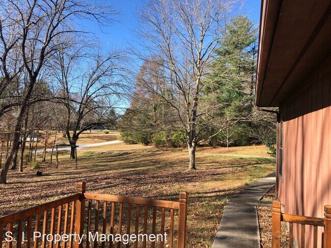 Foto del edificio - 3 br, 2 bath House - 89 Dogwood Ln