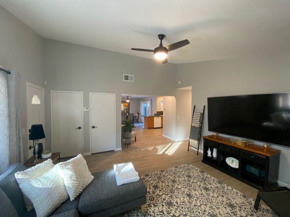 Building Photo - 54550 Avenida Herrera