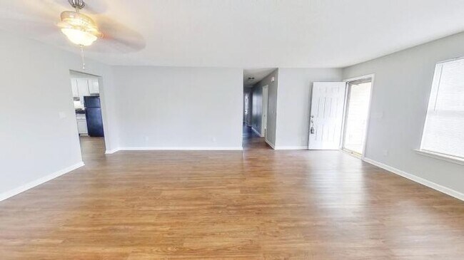 Building Photo - 4 bedroom in Charlotte NC 28269