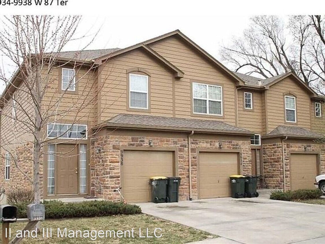 3 br, 2.5 bath House 9934 W 87th Terr House for Rent in Overland