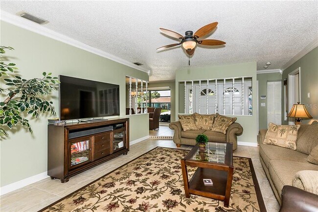 18606 Briggs Cir - 4