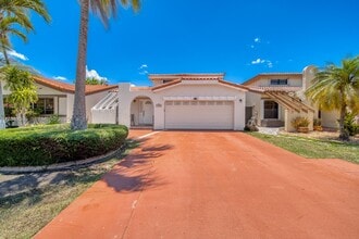 Building Photo - 10000 SW 147th Ct