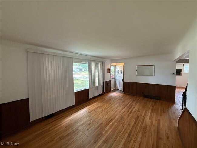 Foto del edificio - 1156 Haverston Rd