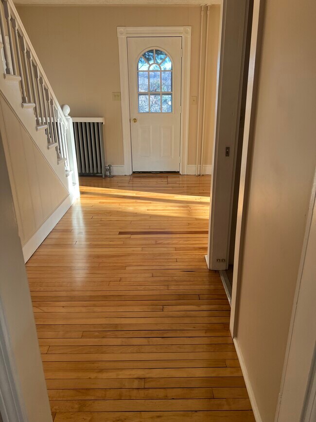 Foto del edificio - 122 South Ave