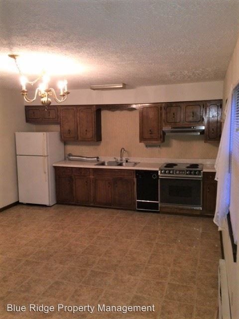 Building Photo - 1415 Cora Ln