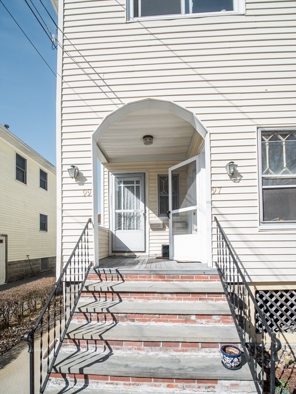 Building Photo - 99 2nd St