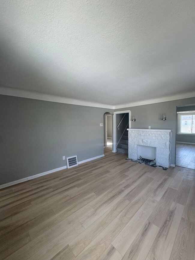 Foto del edificio - Newly Renovated 3 Bedroom Home