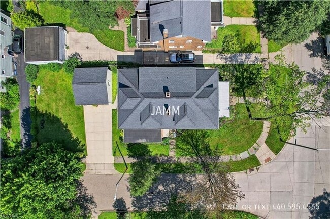 Building Photo - 3025 Meadowbrook Blvd