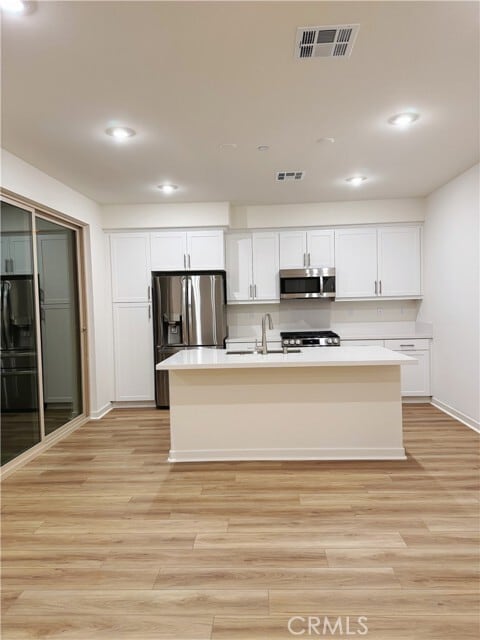 Building Photo - 2601 Durfee Ave
