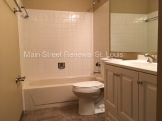 Building Photo - 1127 Riverwood Place Dr