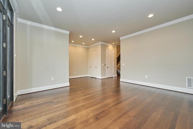 Building Photo - 20442 Northpark Dr
