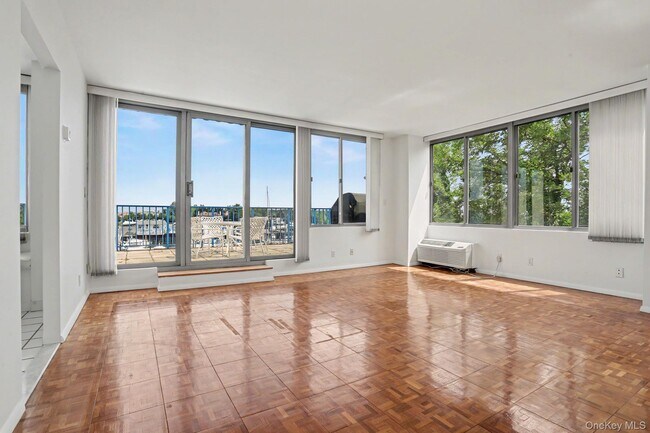 Foto del edificio - 18 Shady Glen Ct