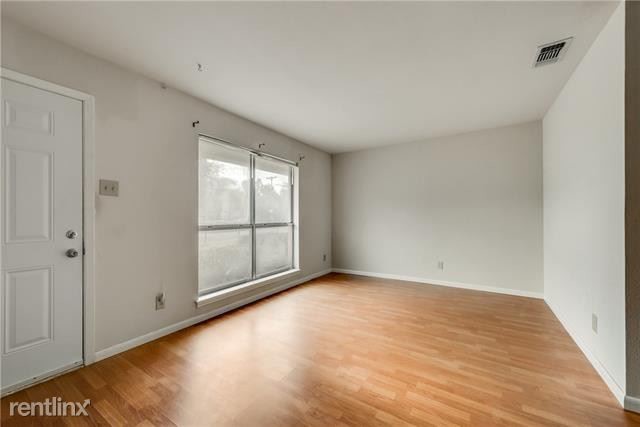 Foto del edificio - 3 br, 1 bath House - 1003 Oriole Boulevard