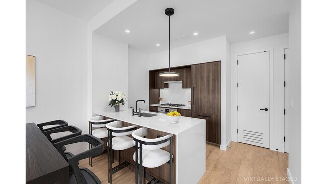 Foto del edificio - 111 Varick St