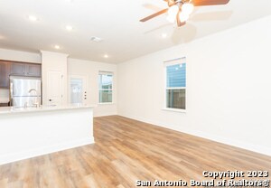 Building Photo - 2411 Lynwood Bnd