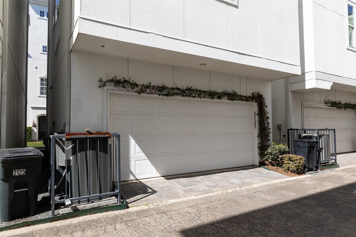 Foto del edificio - 2123 McIlhenny St