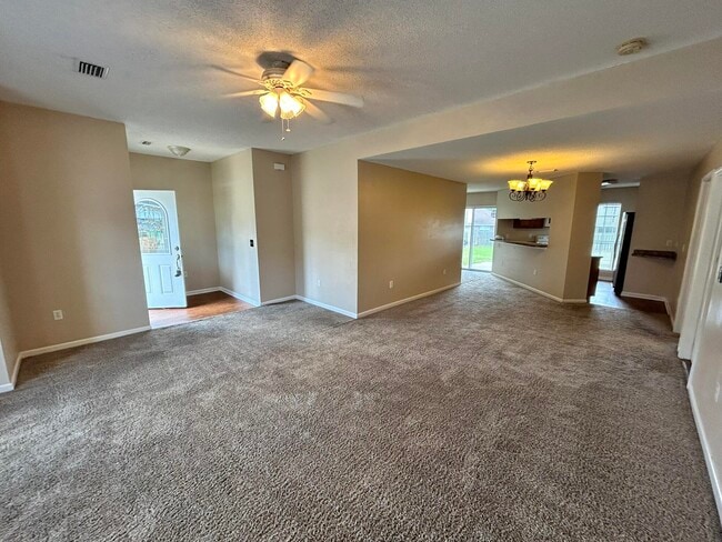 Building Photo - 2175 Hagood Loop