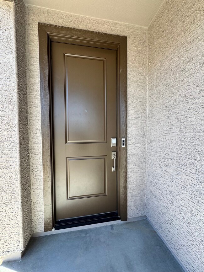 Foto del edificio - 16695 W Chama Dr