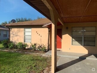 Building Photo - 7426 Golden Glenn Ct