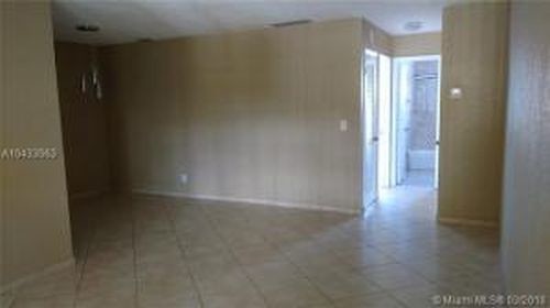 Building Photo - 1328 Wiley St