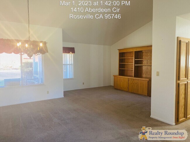 Foto del edificio - East Roseville Home
