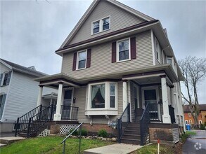 Building Photo - 110 Averill Ave