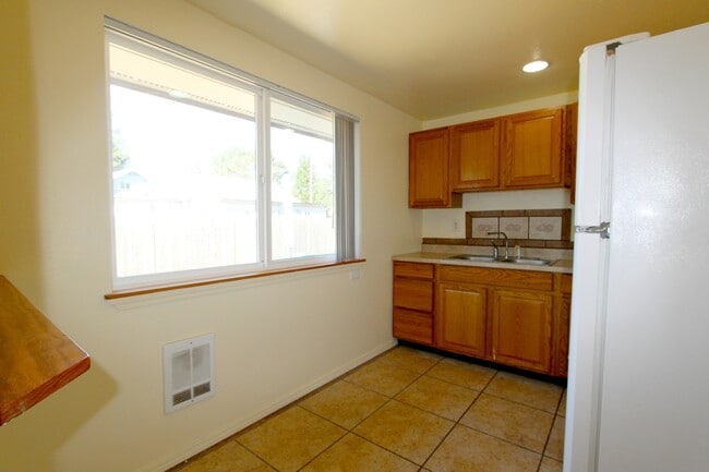 Building Photo - 3704 S Gunnison St
