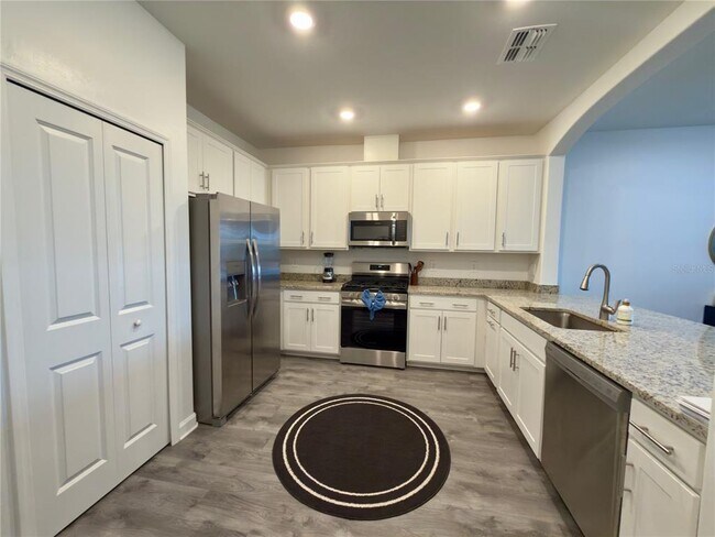 Foto del edificio - 5523 Sapphire Stone Cv