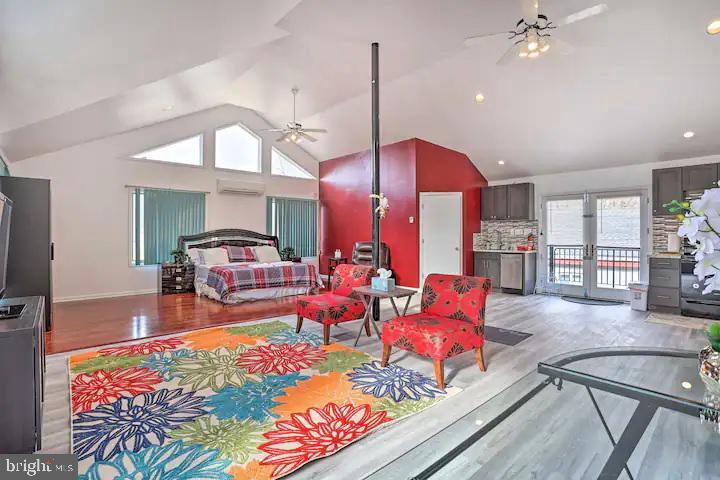 Foto principal - 215 Bryn Mawr Ave