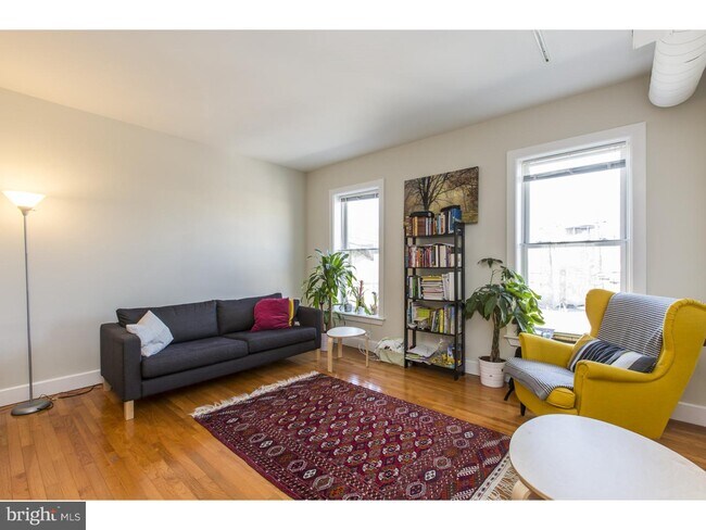 Foto del edificio - 2227 Kater St
