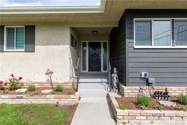 Building Photo - 3548 Ladoga Ave