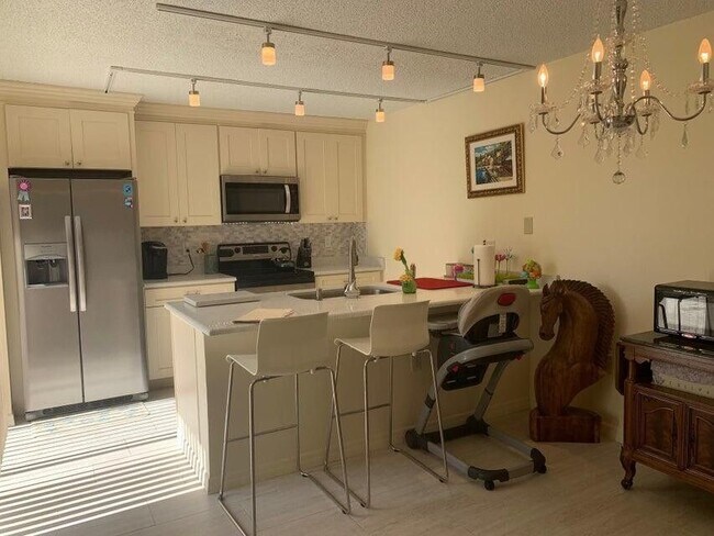 Foto del edificio - 623 Buttonwood Ln